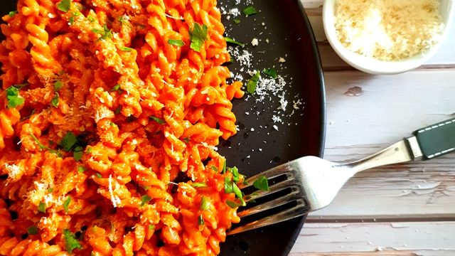 Pasta tomate et vodka