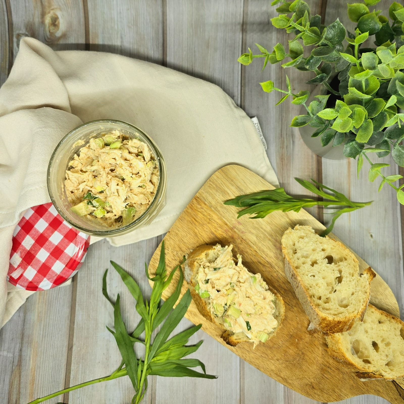 Rillettes de poulet à l'estragon