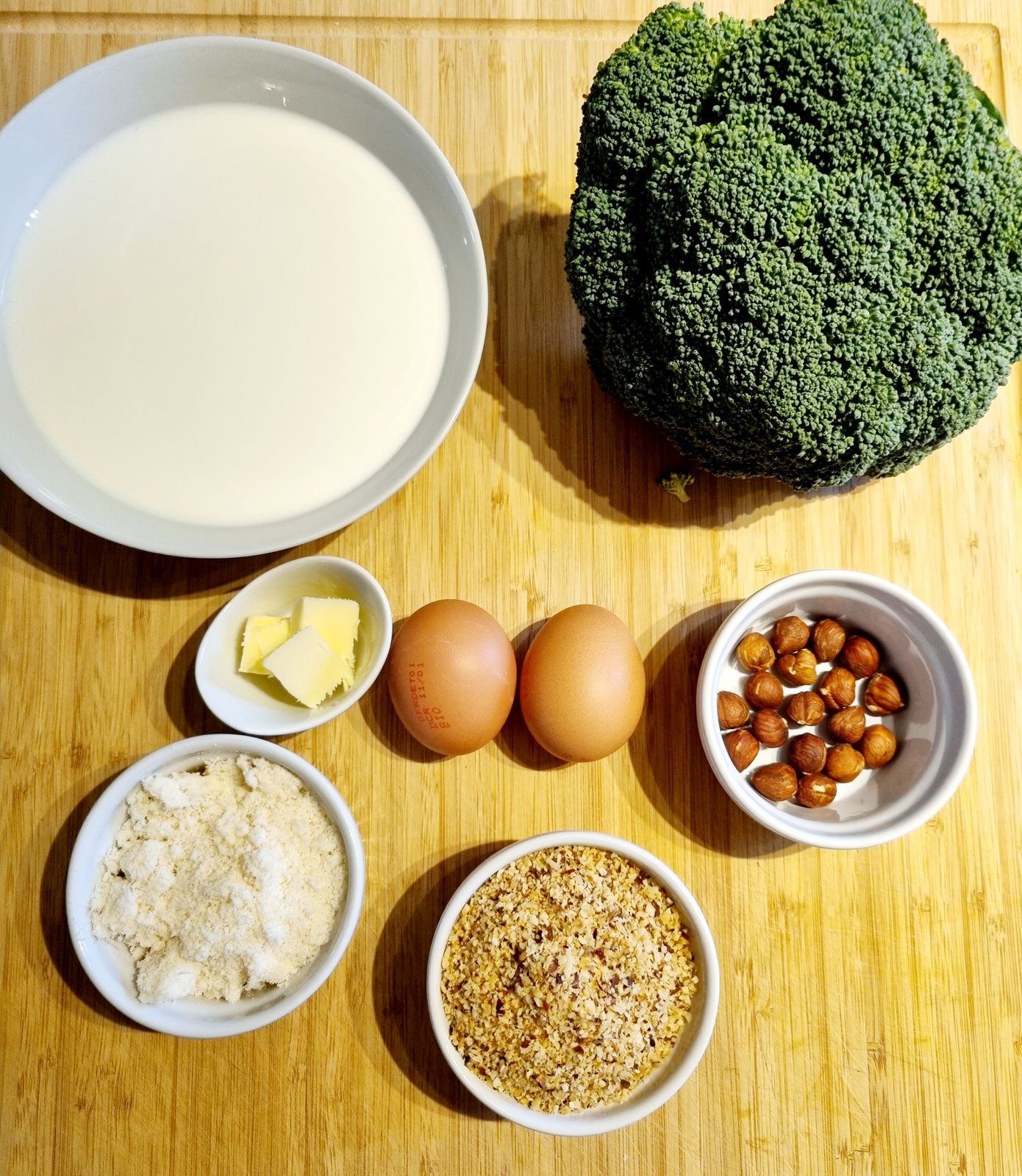 Flans de brocoli aux noisettes