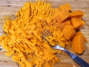 Galettes de patates douces et lentilles corail