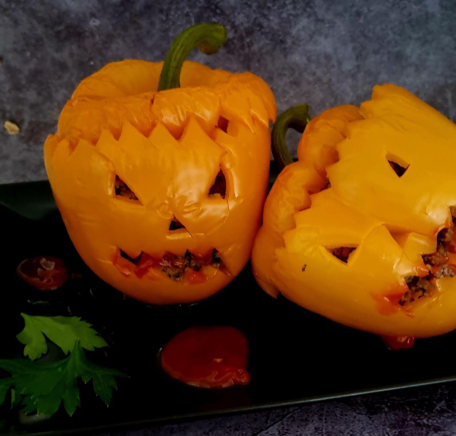 Poivrons farcis d'Halloween