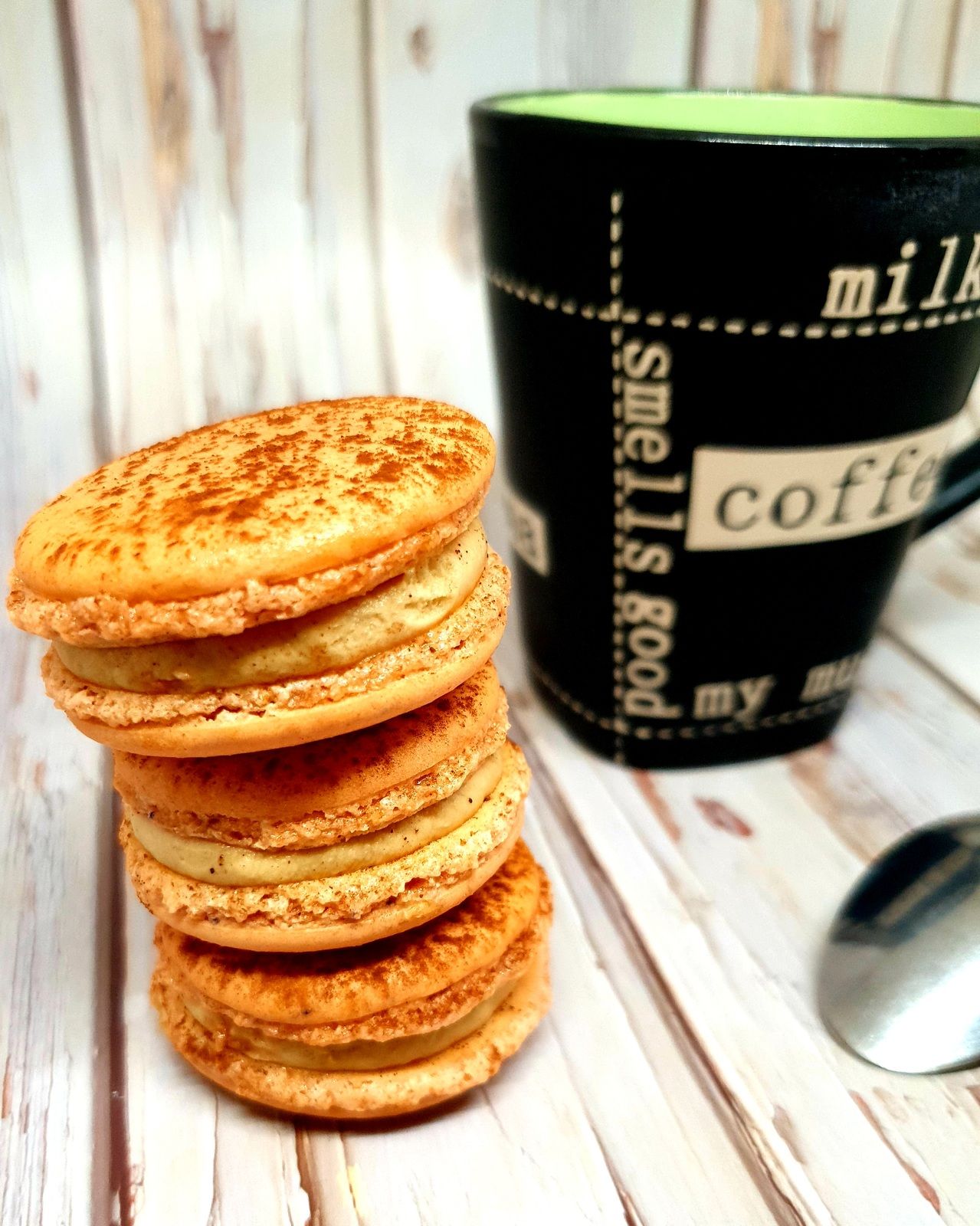 Macarons cappuccino