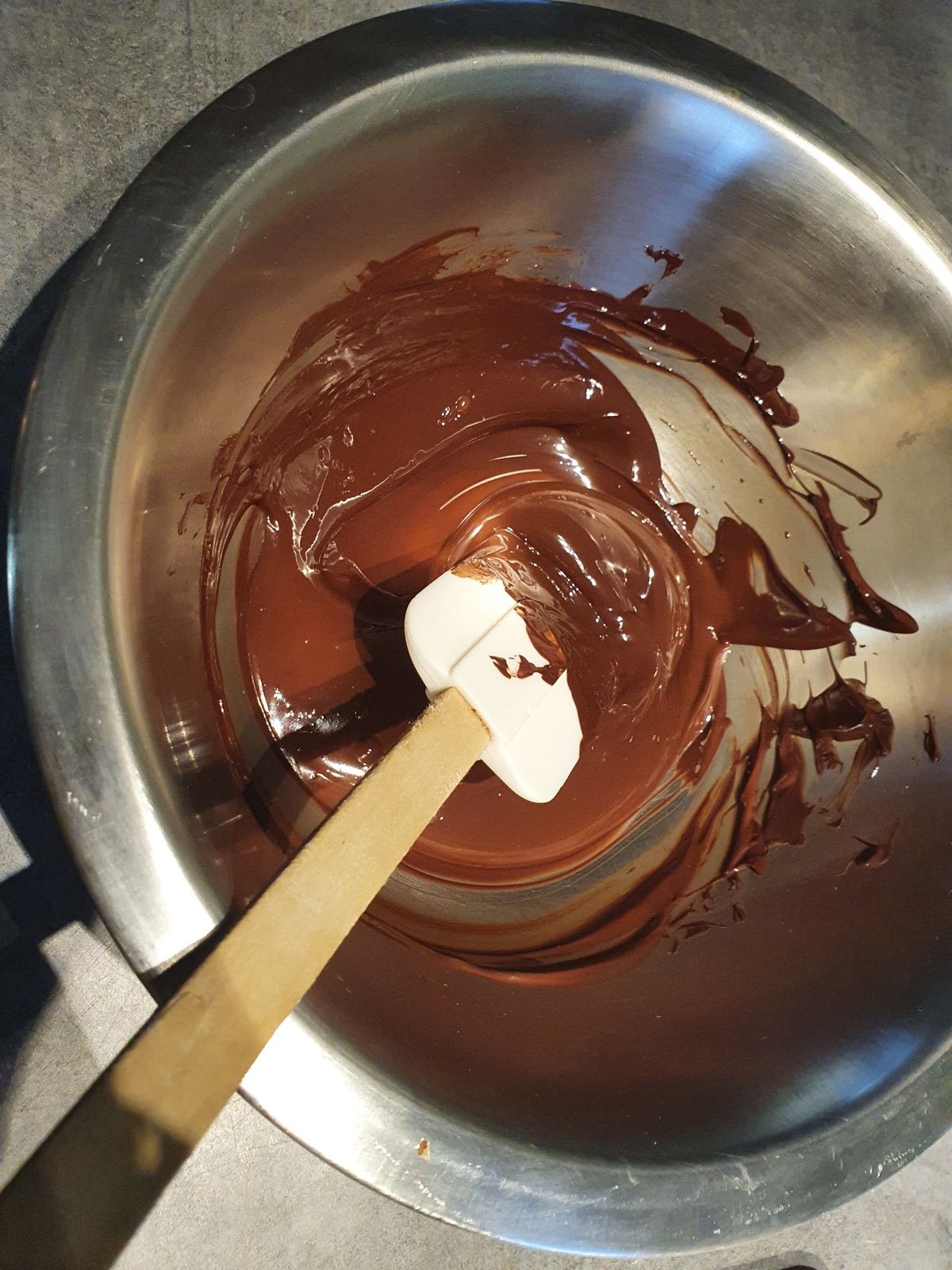 Sapins meringués orange chocolat noir