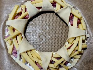 Couronne feuilletée à la raclette