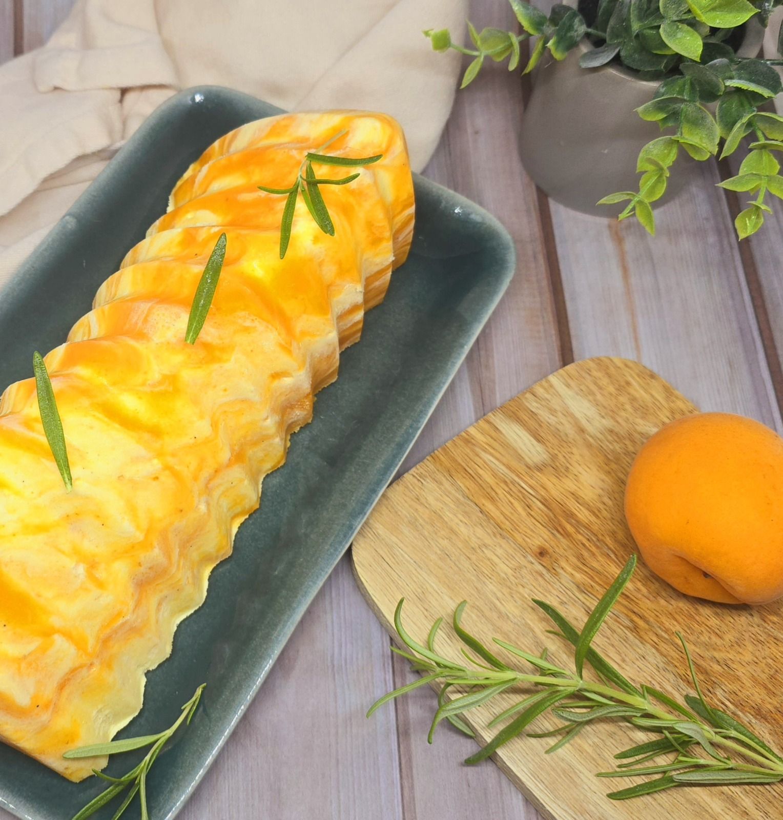 Glace abricot romarin