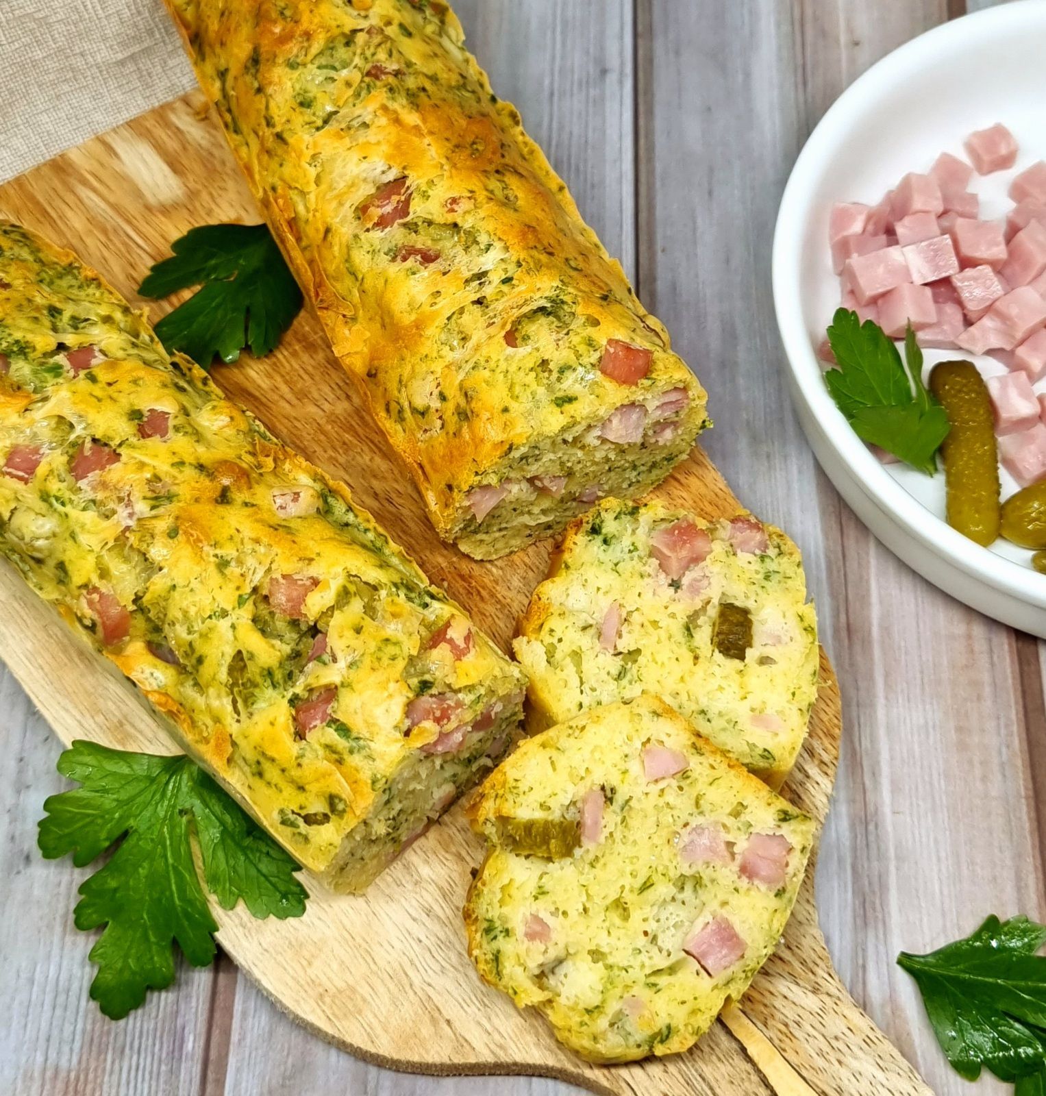 Cake jambon cornichon
