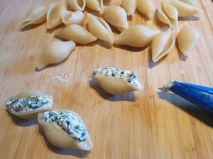 Conchiglionis ricotta épinards