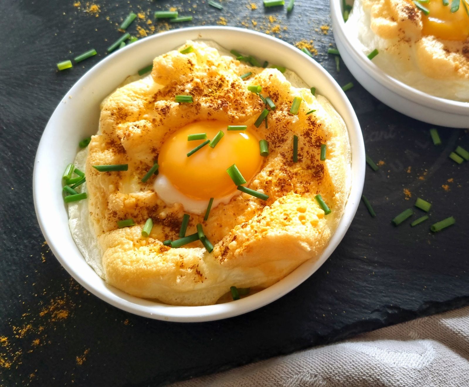 Oeufs nuages au curry