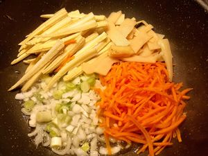 Crevettes sautées aux noix de cajou