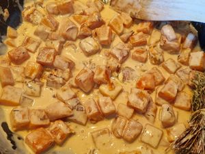 Gratin de pâtes, butternut et scamorza fumée