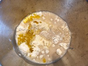 Pizza bianca saumon fumé et burrata 