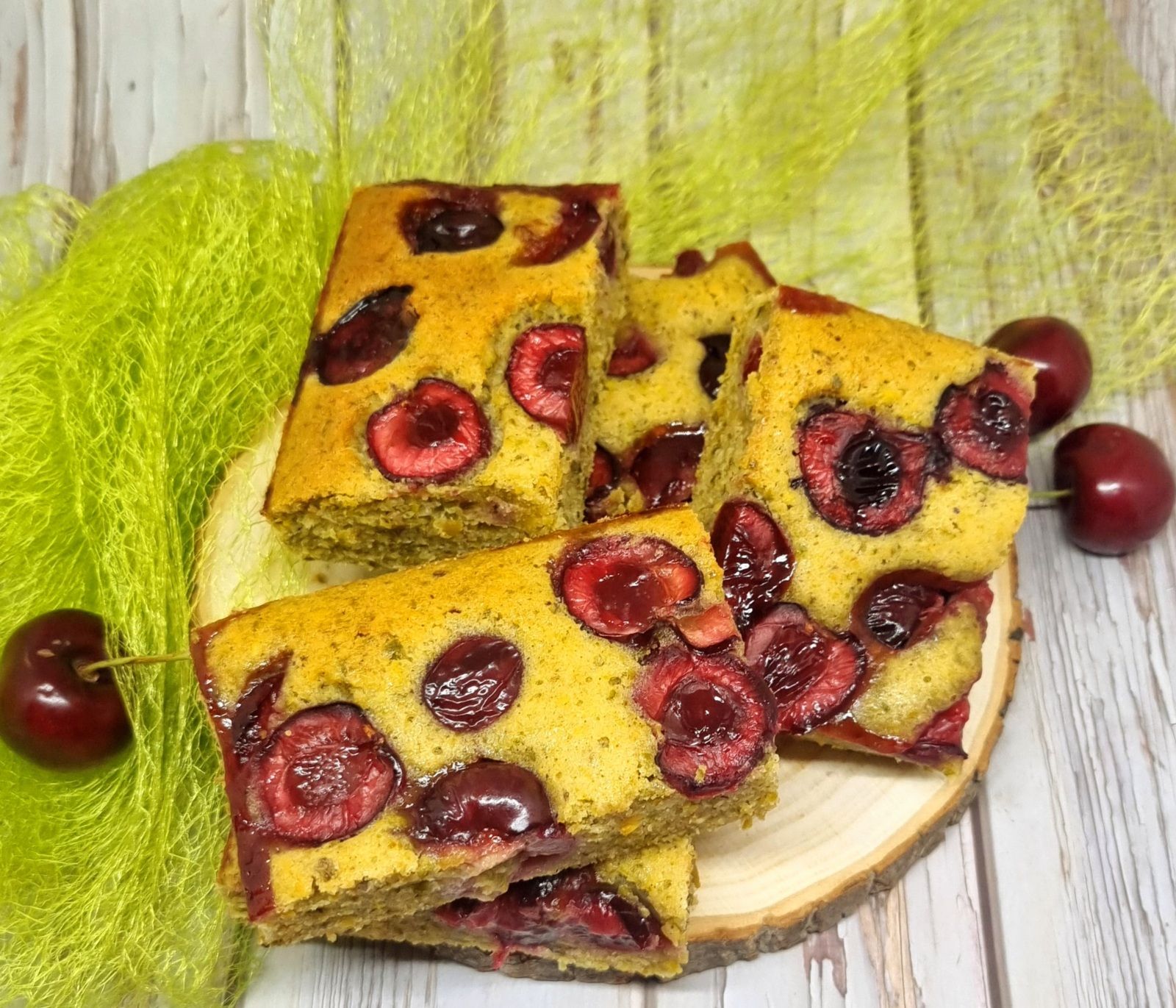 Moelleux pistache cerises