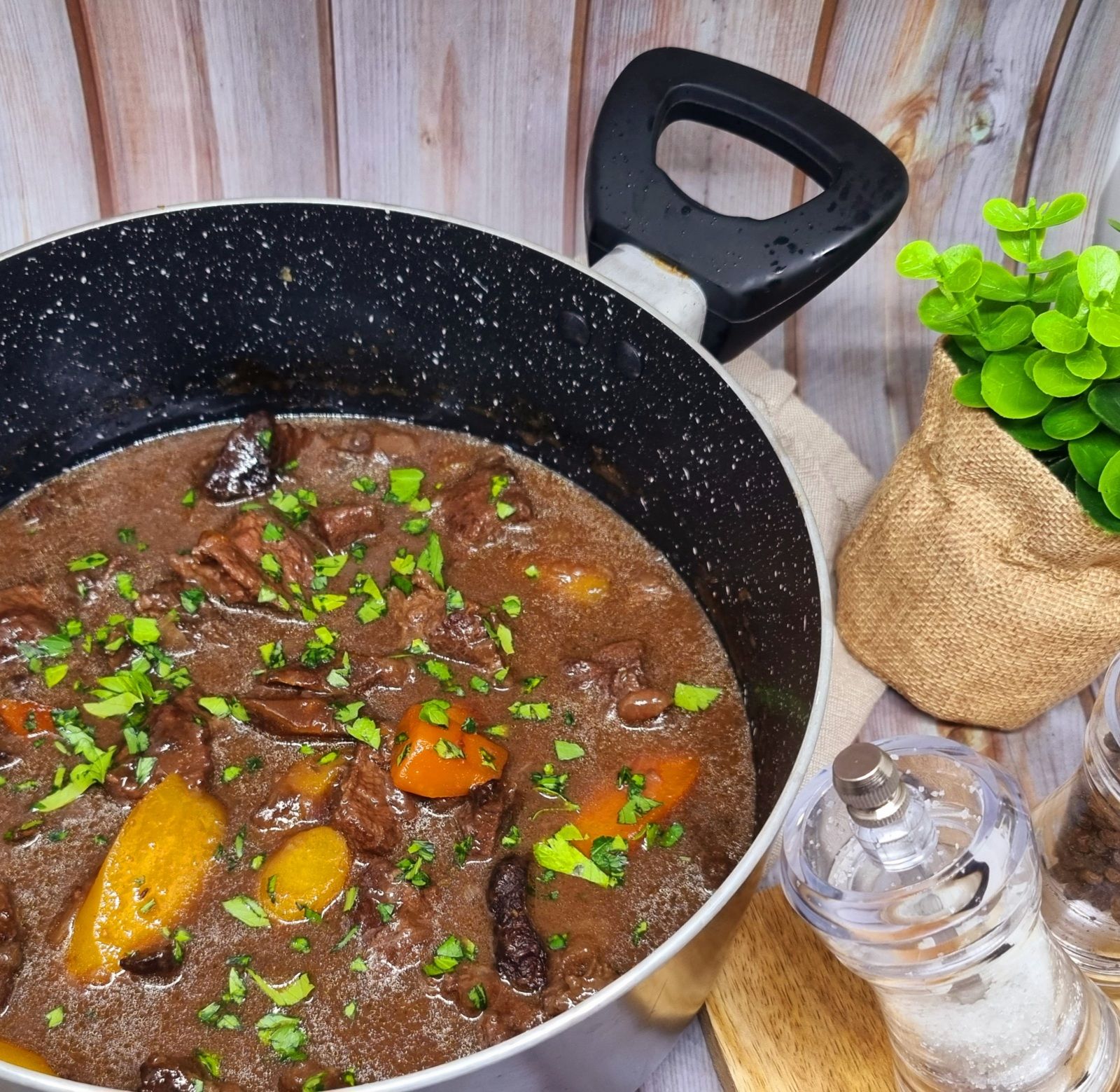 Joue de bœuf à la bière brune