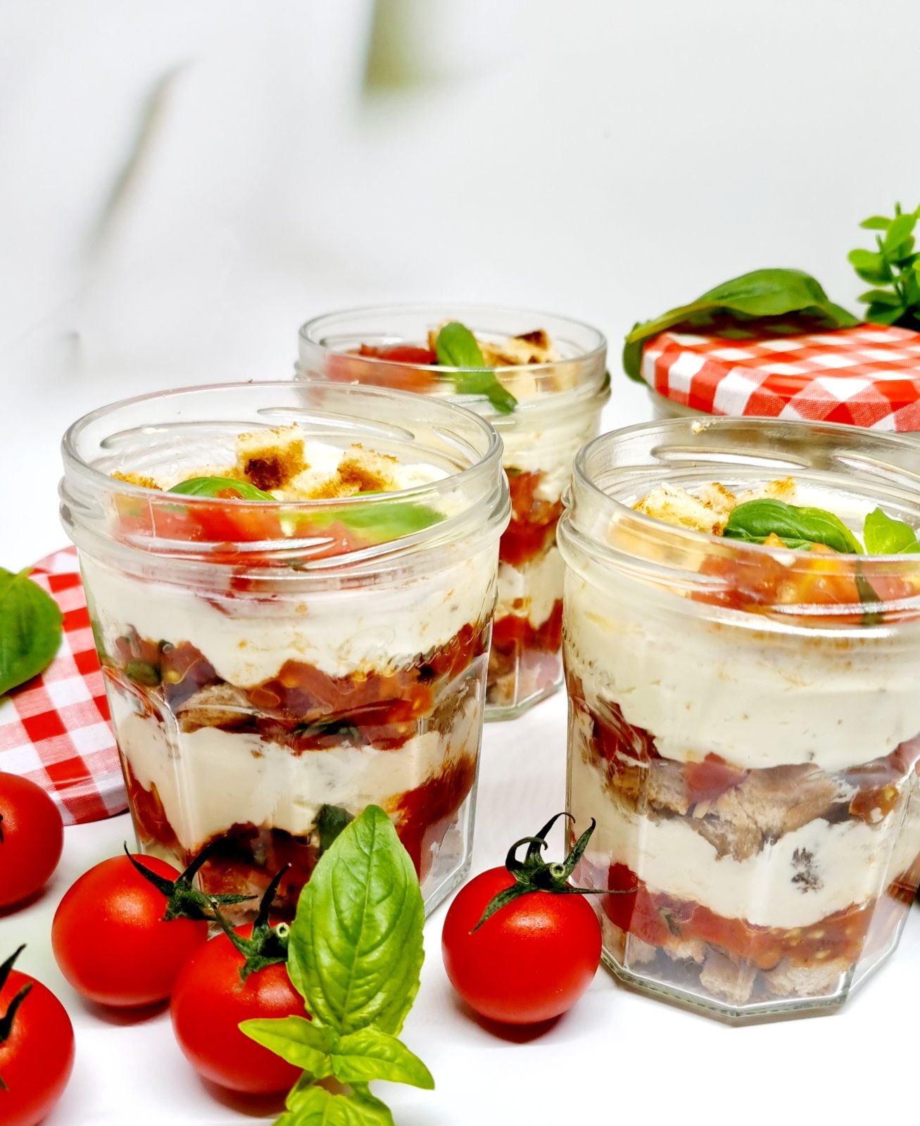 Tiramisu de tomates et fêta