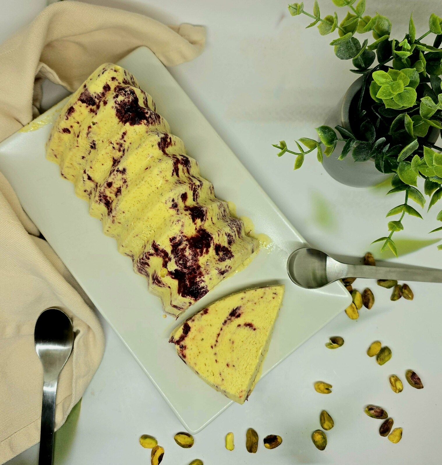 Glace pistache et cerise