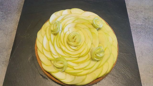 Tarte aux pommes toute simple