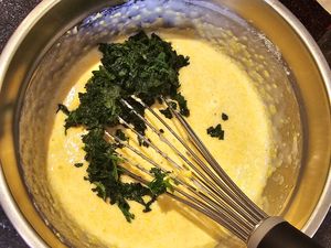 Gaufres de polenta et épinards